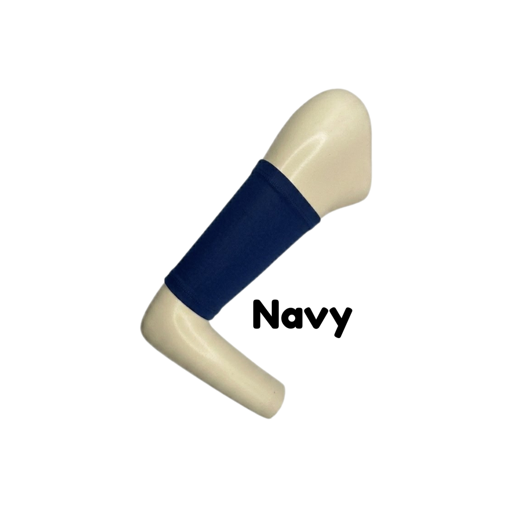 Cotton jersey armband in navy blue colour. picc line cover is displayed on a mannequin arm. the words navy blue to indicate colour